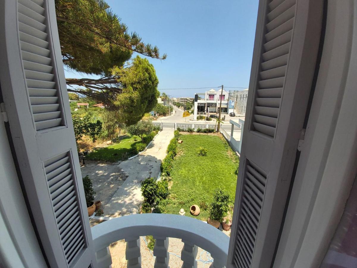 Tower Traditional Pool Villa 클레마스티 외부 사진