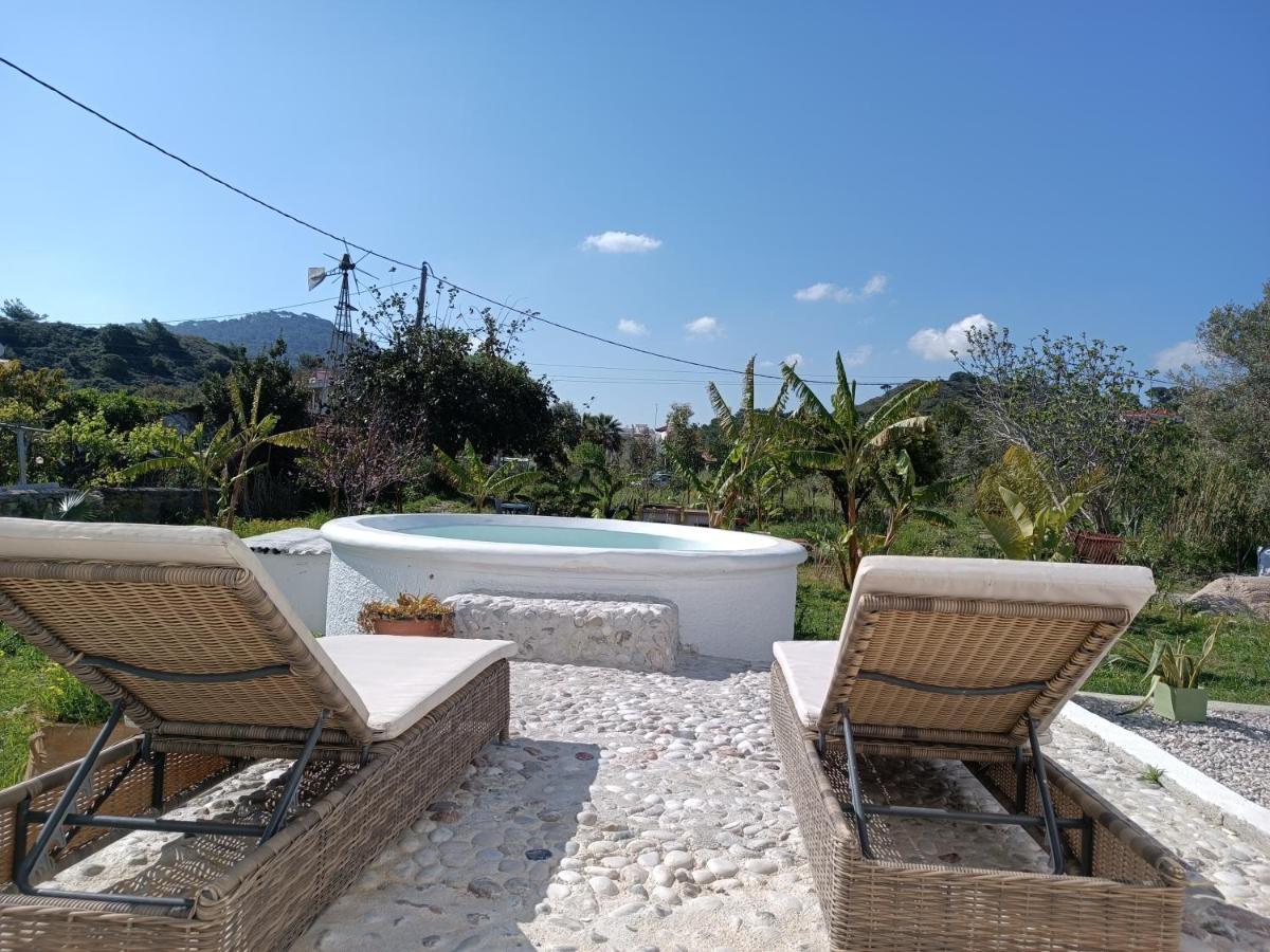 Tower Traditional Pool Villa 클레마스티 외부 사진